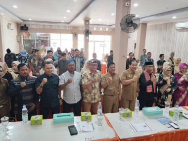 Kesbangpol Sumbar Selenggarakan Penguatan Pembauran Bagi Etnis Kota Pariaman